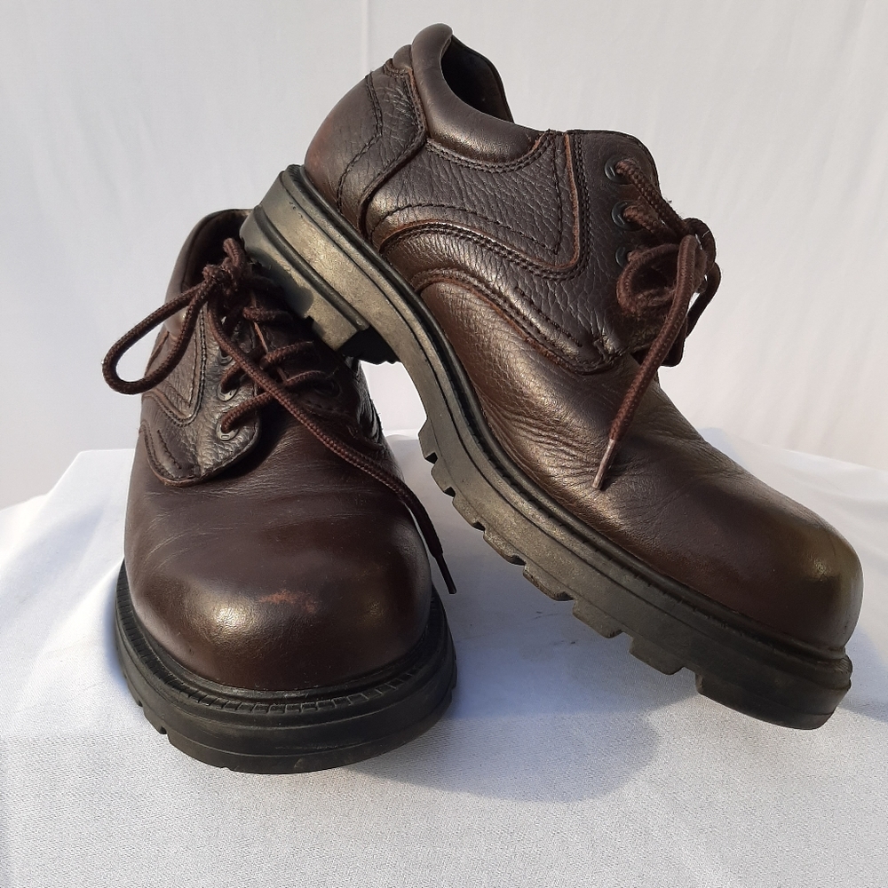 HUNTER'S BAY SHOES MEN'S SIZE 11